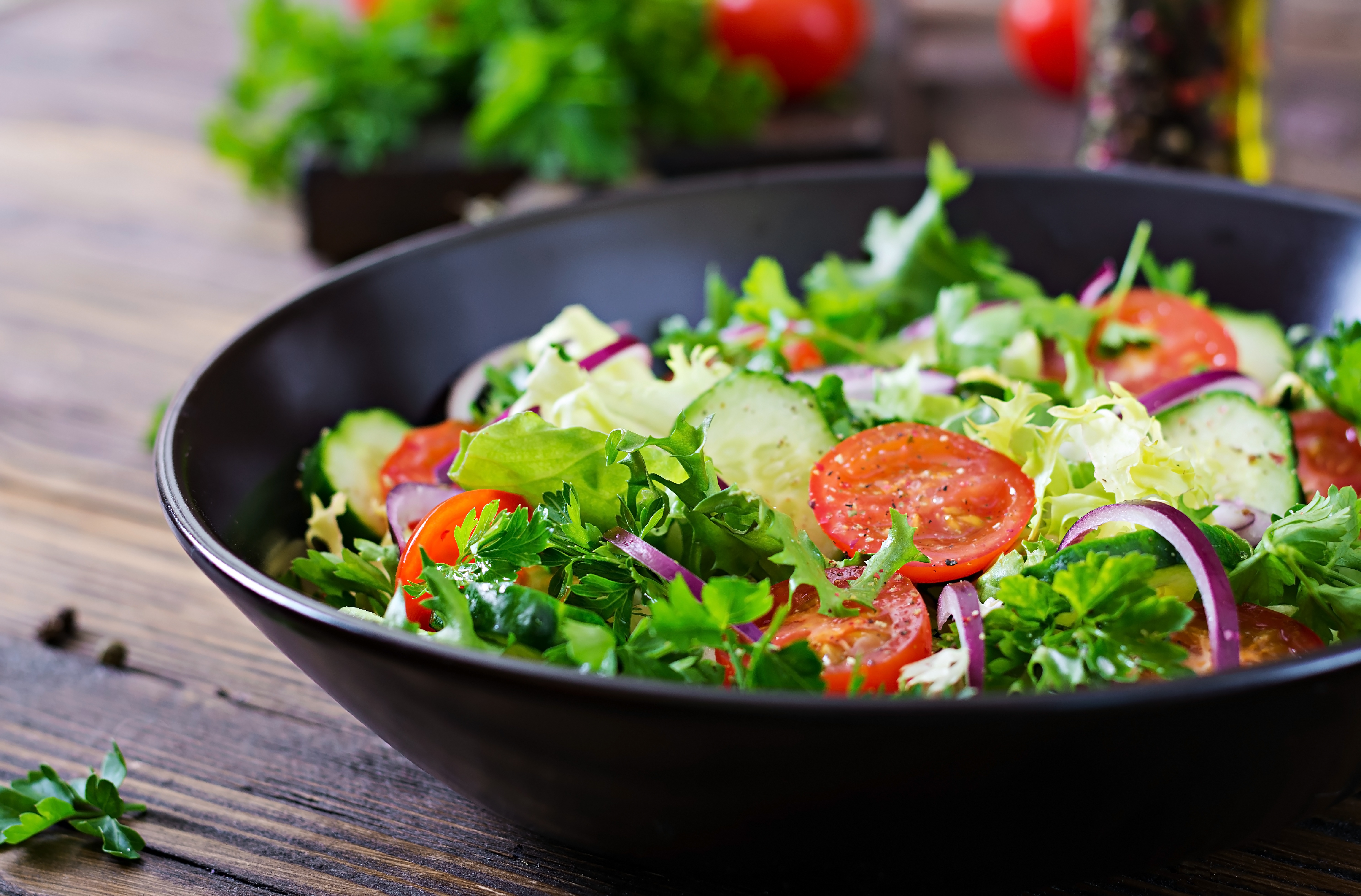 Cortar en juliana ensalada